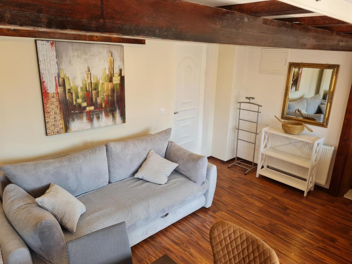 Apartments Emma Биоград на Мору Екстериор снимка