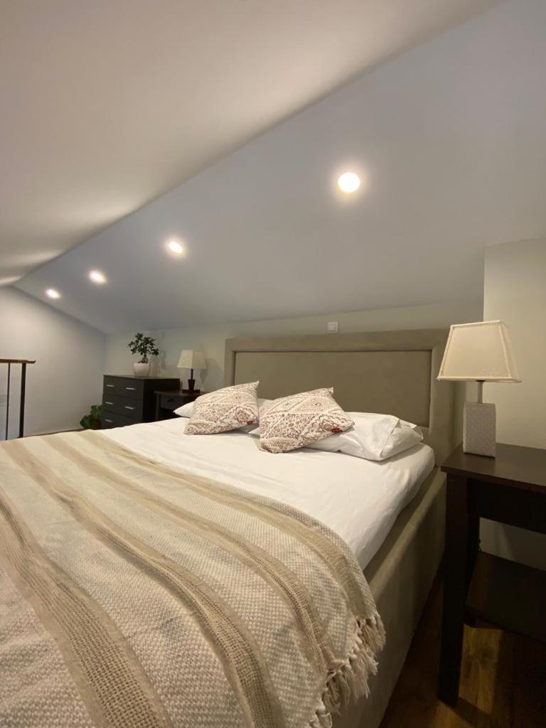 Apartments Emma Биоград на Мору Стая снимка
