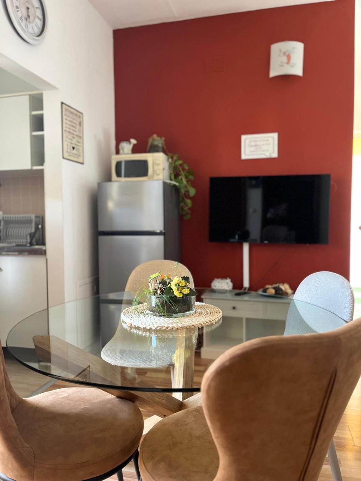 Apartments Emma Биоград на Мору Екстериор снимка
