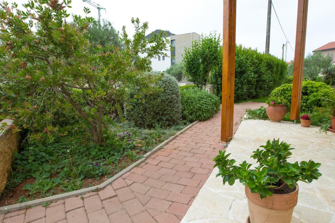 Apartments Emma Биоград на Мору Екстериор снимка