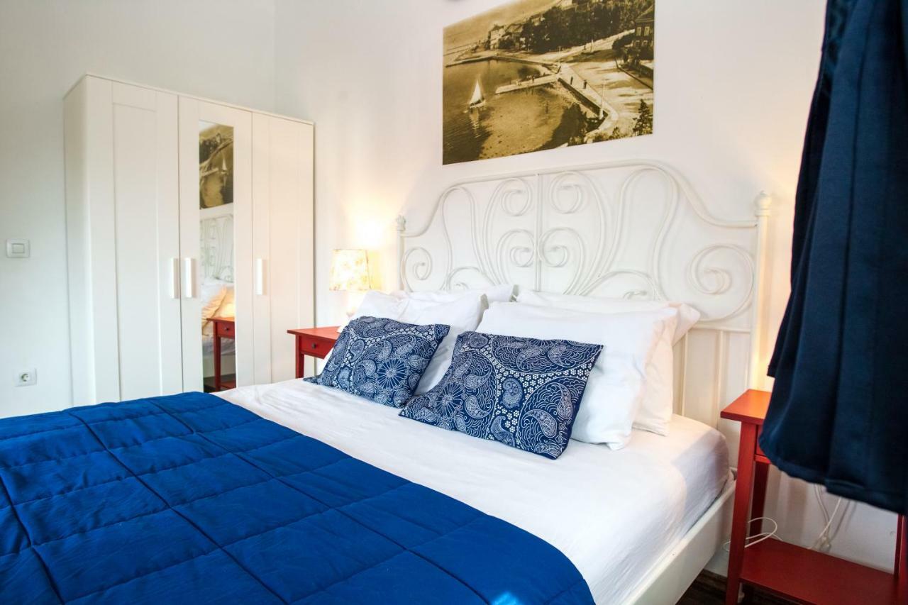 Apartments Emma Биоград на Мору Екстериор снимка